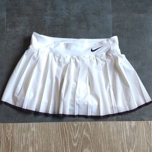 Nike pleated tennis skirt